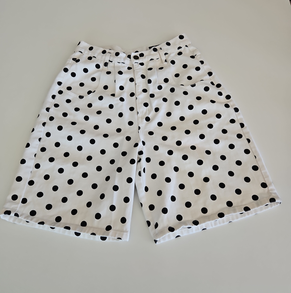 NOT GUILTY USA White & Black Polka Dot High-Waist Women’s Bermuda Denim I Shorts - Picture 1 of 5